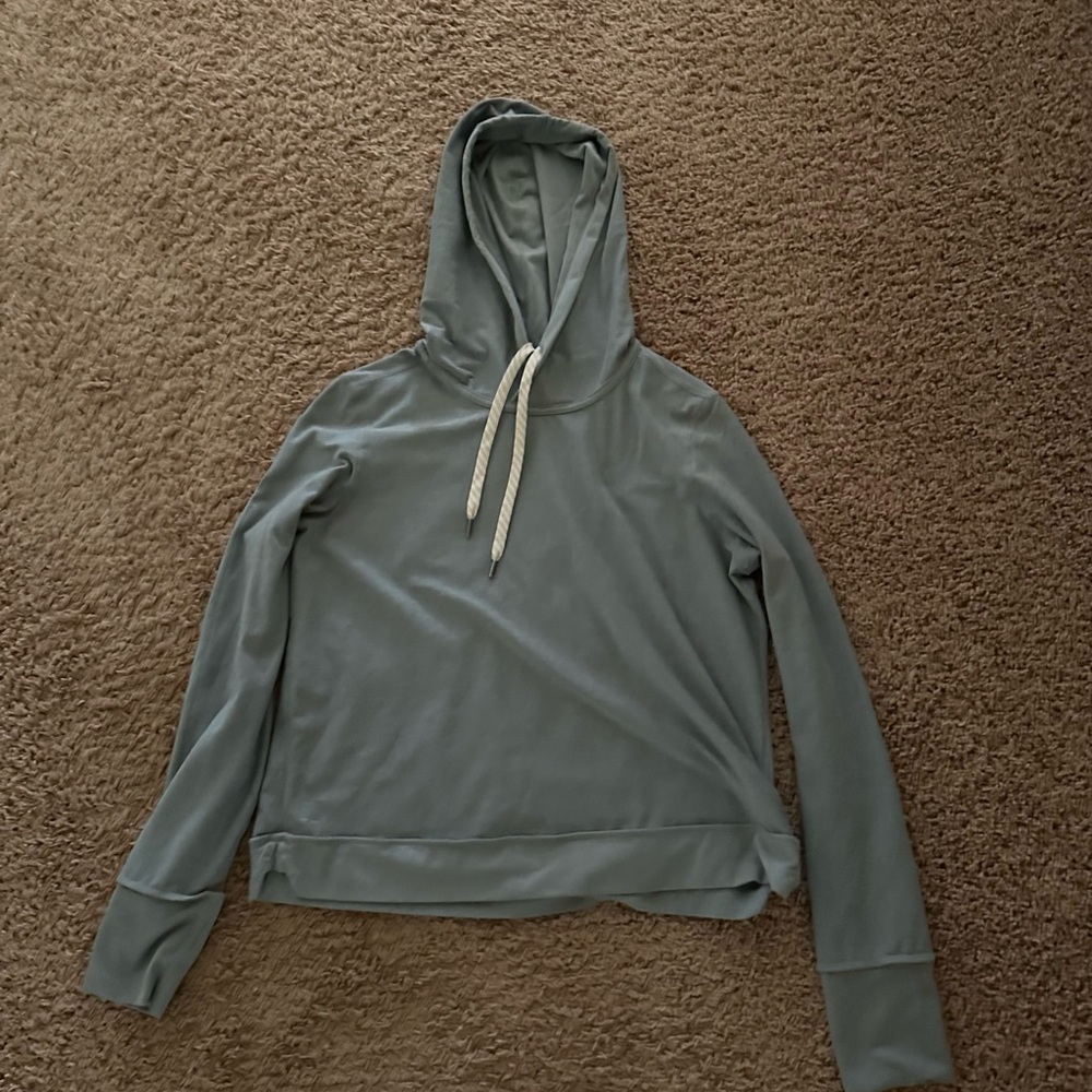 Vuori Green Hooded Long Sleeve Sweatshirt